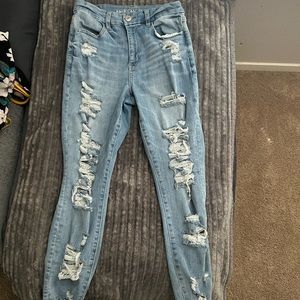Destroyed Skinny Jeans AE